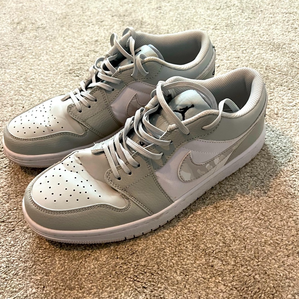 Nike Air Jordan 1 Low, White Camo, Size 11
